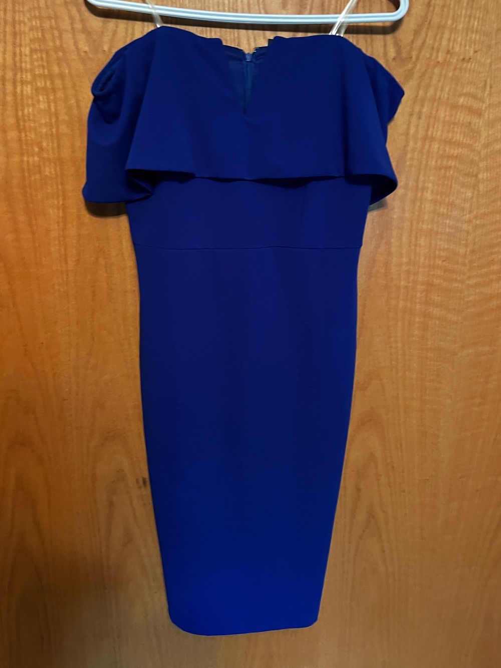 BNWT le chateau Royal Blue Strapless Ruffle Midi Dress Statement V strapless